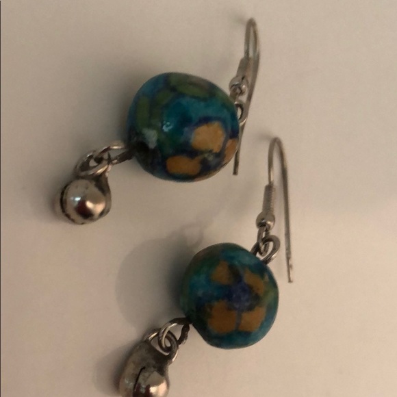 VINTAGE HAND PAINTED FLOWERS ON BALLS W/SILVER - Picture 7 of 8